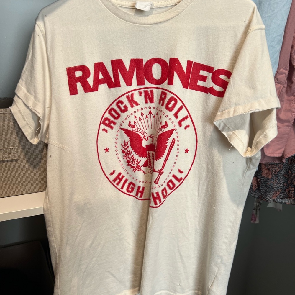Madeworn t shirt